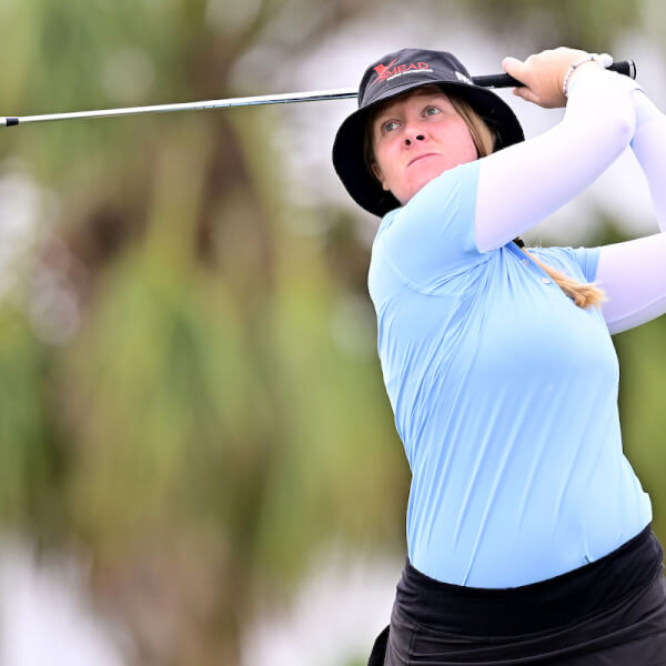 Linblad soars up leaderboard, shares lead with Buhai in LA