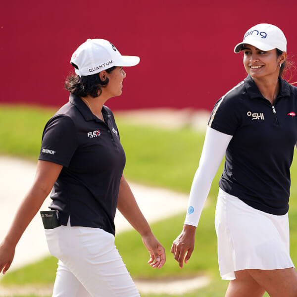 Three tied atop the leaderboard after round one of the Dow Championship at 3-under 67